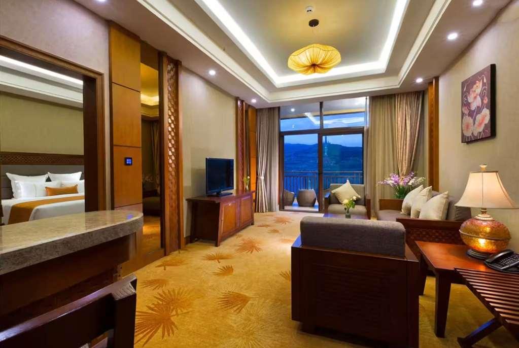 Готель Ramada Plaza Xishuangbanna Номер фото