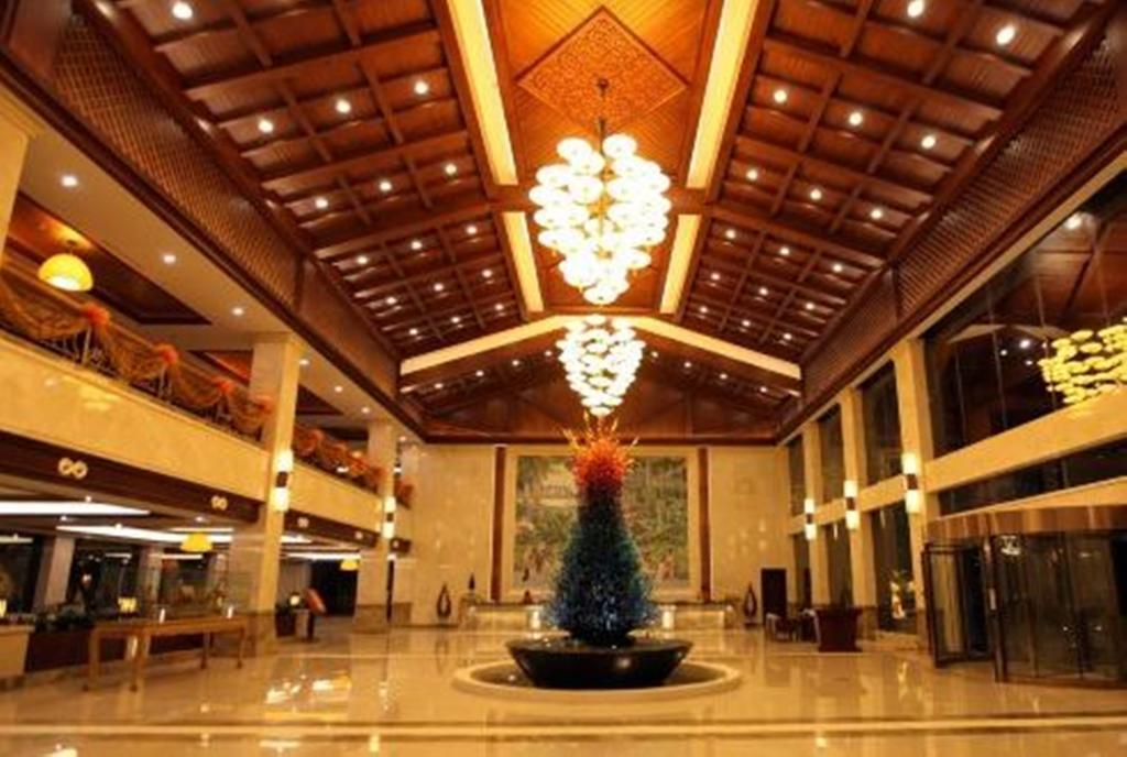 Готель Ramada Plaza Xishuangbanna Екстер'єр фото