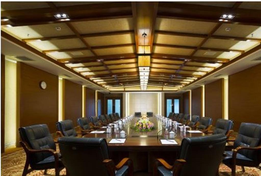 Готель Ramada Plaza Xishuangbanna Екстер'єр фото