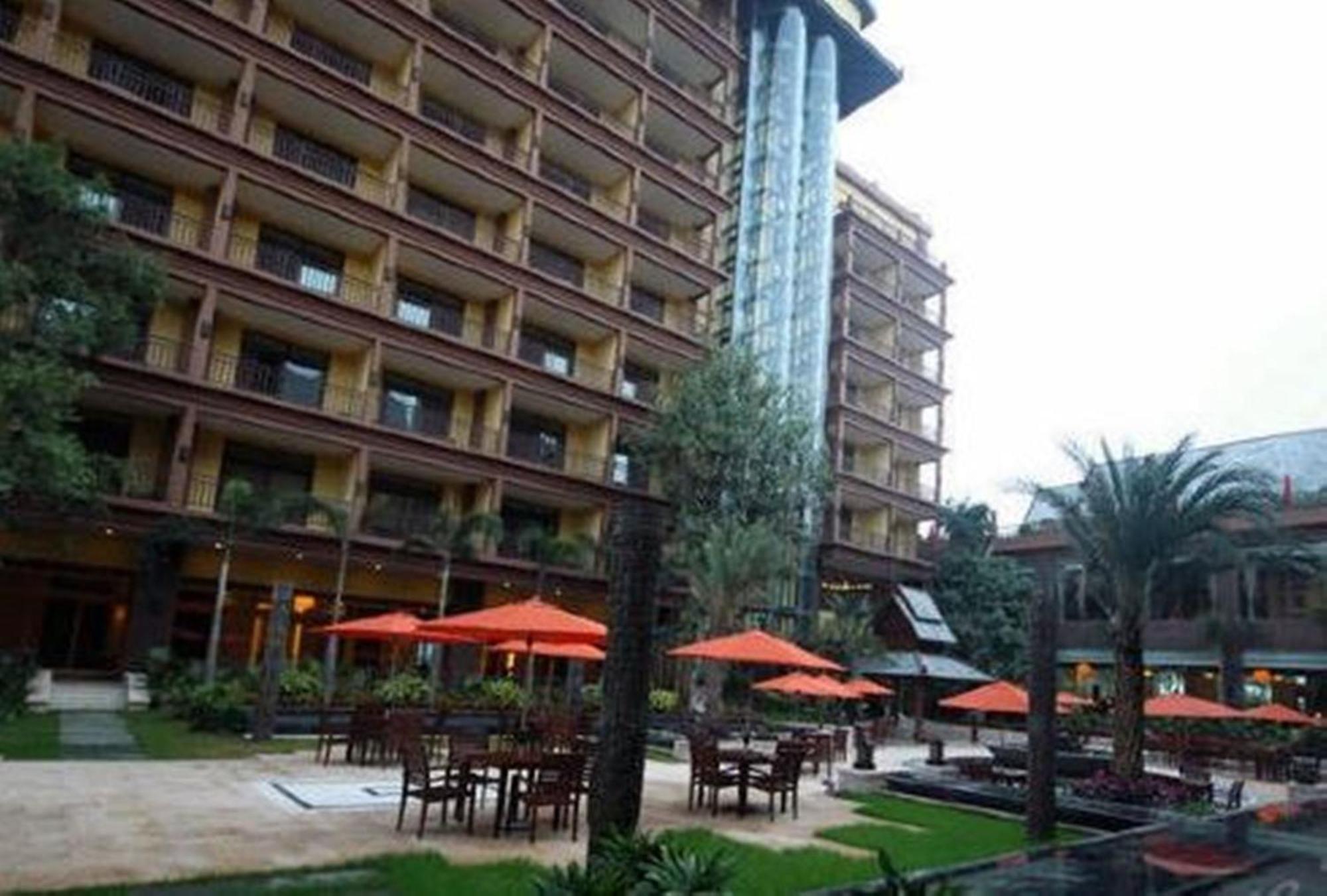 Готель Ramada Plaza Xishuangbanna Екстер'єр фото
