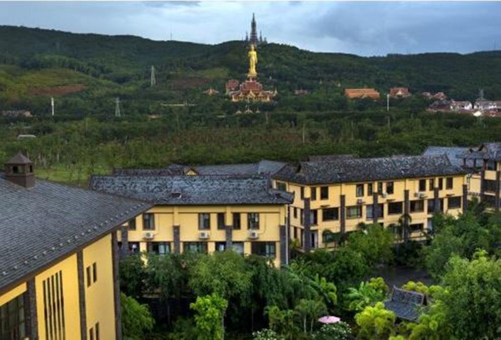 Готель Ramada Plaza Xishuangbanna Екстер'єр фото